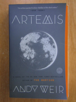 Andy Weir - Artemis