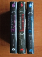 Kelley Armstrong - Fortele raului absolut (3 volume, coperti cartonate)