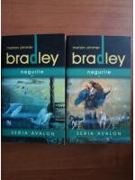 Marion Zimmer Bradley - Negurile (2 volume)