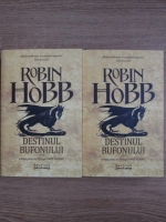 Robin Hobb - Destinul bufonului. A treia parte a trilogiei Omul aramiu (volumele 1 si 2)