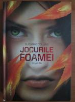 Suzanne Collins - Jocurile foamei. Revolta 