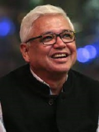 Carti Amitav Ghosh