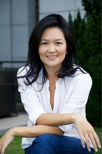 Janice Y. K. Lee - Profesoara de pian