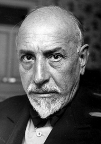 Luigi Pirandello - Sase personaje in cautarea unui autor