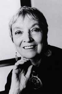 Madeleine L’Engle - O bucla in timp