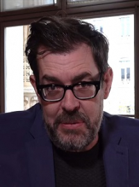 Carti Richard Osman